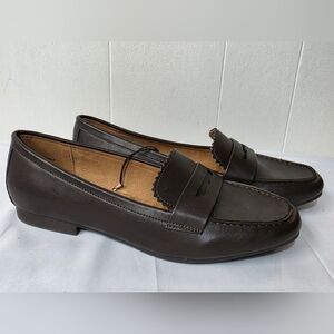 White Mountain Womens Size 10W Brown Slip On Penny Loafers New